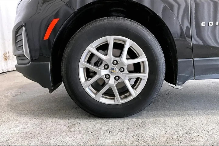 $20175 : Chevrolet Equinox 2024 4x4 L image 6