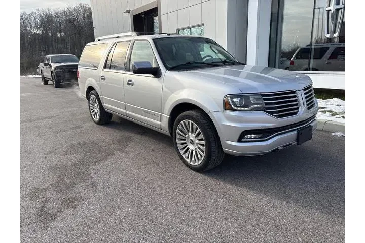 $14987 : Lincoln Navigator L 2016 4x4 image 4