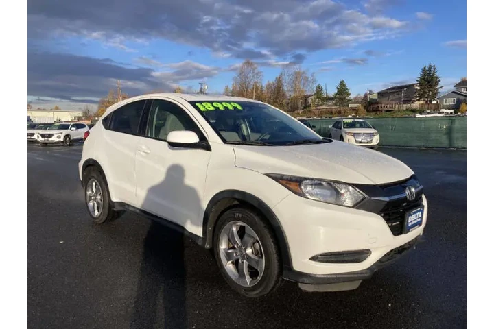 $18999 : 2018 HR-V LX image 4