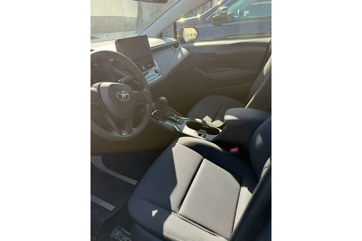 $19000 : Toyota Corolla LE image 6