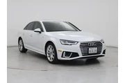 Audi A4 2019 AWD quattro Pre