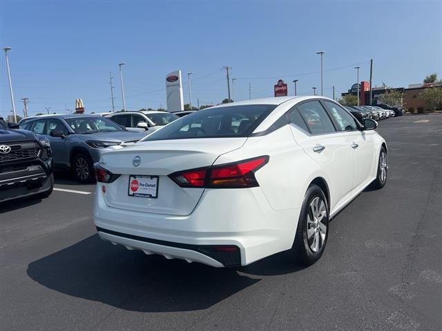 $18991 : PRE-OWNED 2022 NISSAN ALTIMA image 7