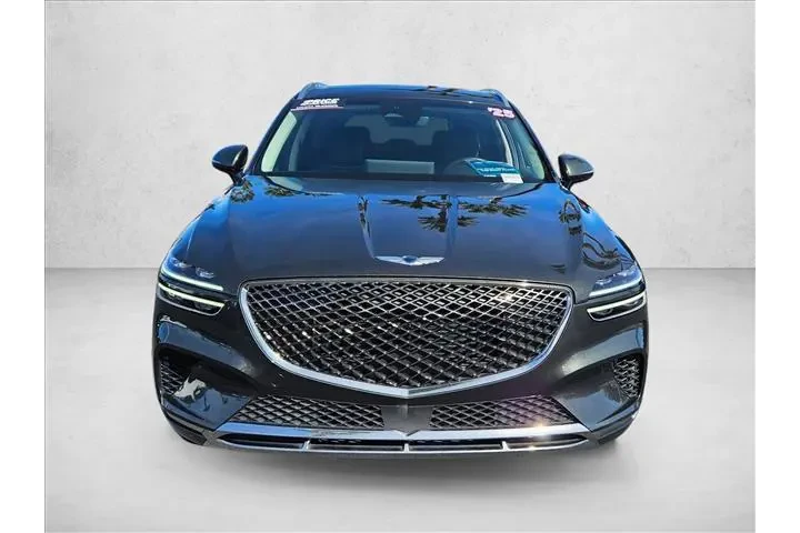 $33991 : Genesis GV70 2025 AWD 2.5T S image 2