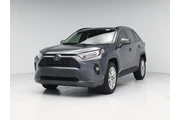 $26998 : Toyota RAV4 2020 AWD XLE Pre thumbnail