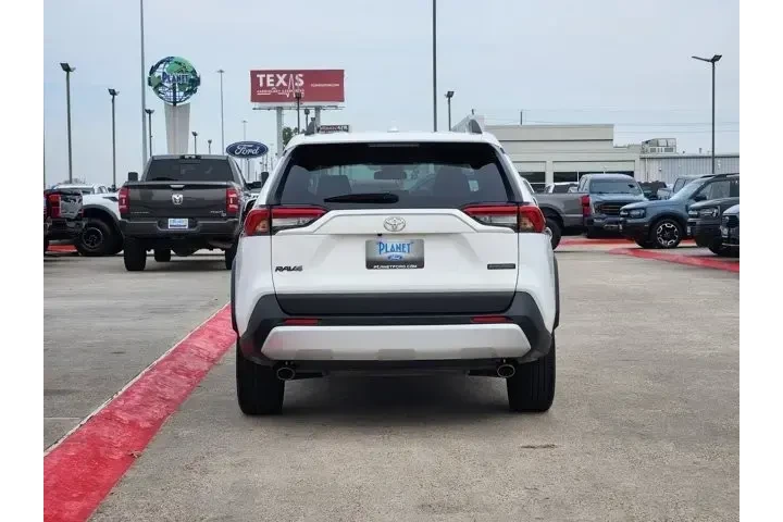 $31616 : Toyota RAV4 2024 AWD Adventu image 6