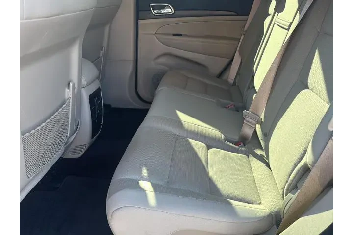 Jeep Grand Cherokee 2017 4x2 image 6