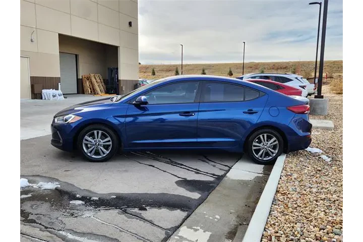 $11800 : Hyundai ELANTRA 2018 Value E image 2