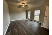 $1050 : Rental property with 3 bedro thumbnail