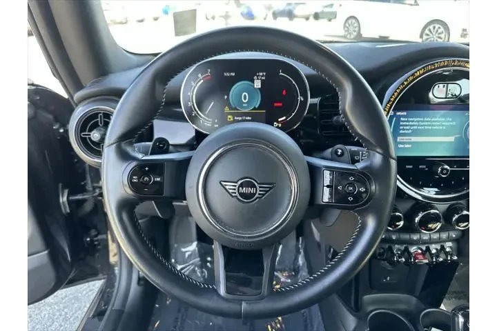 $25999 : MINI Convertible 2024 Cooper image 7