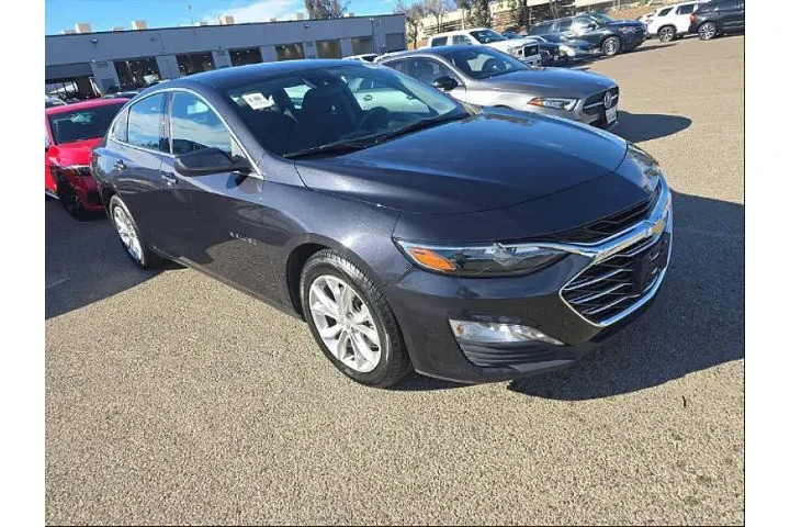 $17995 : Chevrolet Malibu 2023 LT 4dr image 4