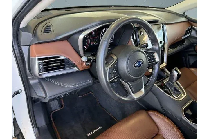 $23999 : Subaru Outback 2021 AWD Tour image 4