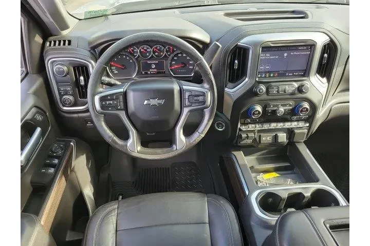 $26000 : Chevrolet Silverado 1500 202 image 4