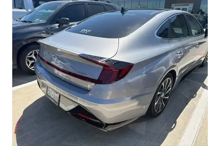 $27988 : Hyundai SONATA 2023 Limited image 2