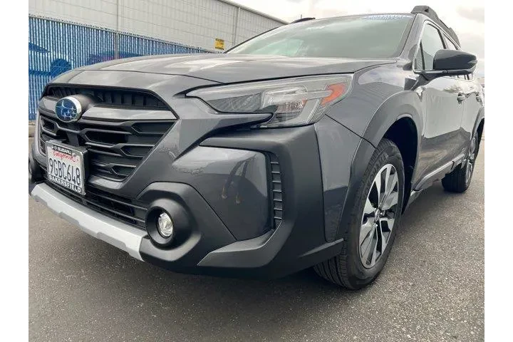 $29994 : Subaru Outback 2023 AWD Limi image 9