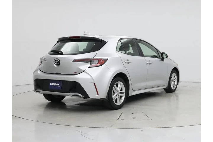 $21998 : Toyota Corolla Hatchback 202 image 8