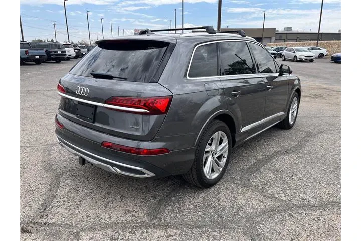 $27897 : Audi Q7 2021 AWD quattro Pre image 8