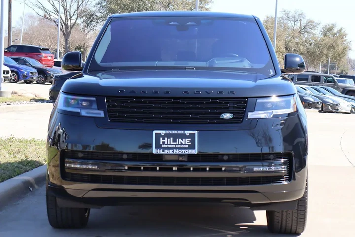 $96996 : 2023 Range Rover SE image 4