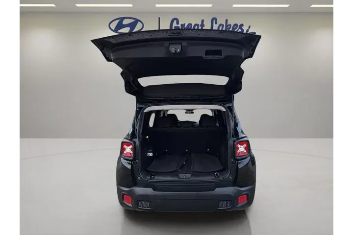 $8577 : Jeep Renegade 2017 4x4 Sport image 10