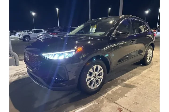 $24900 : Ford Escape 2023 AWD Active image 3