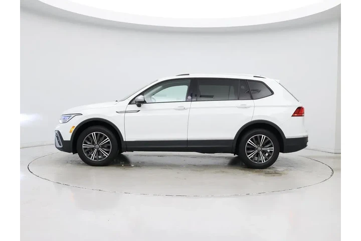 $23998 : Volkswagen Tiguan 2024 Wolfs image 3