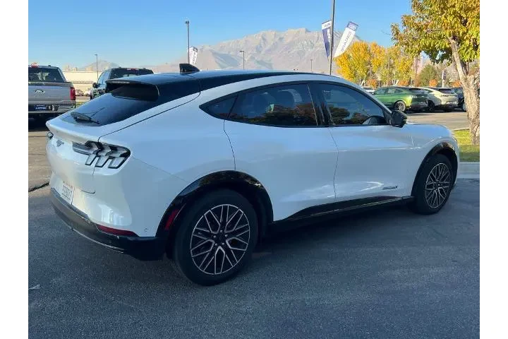 $34449 : Ford Mustang Mach-E 2024 AWD image 10