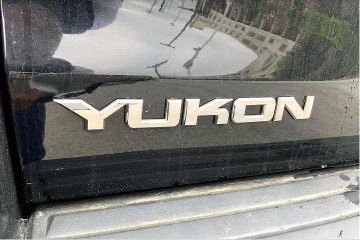 $17878 : GMC Yukon 2016 4x2 SLT 4dr S image 9