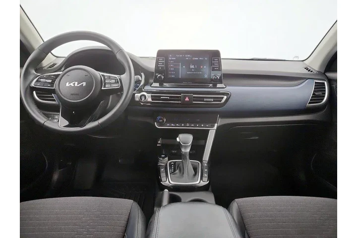 $22998 : Kia Seltos 2023 AWD S 4dr SU image 9