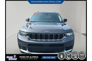 $31980 : Jeep Grand Cherokee L 2023 4 thumbnail