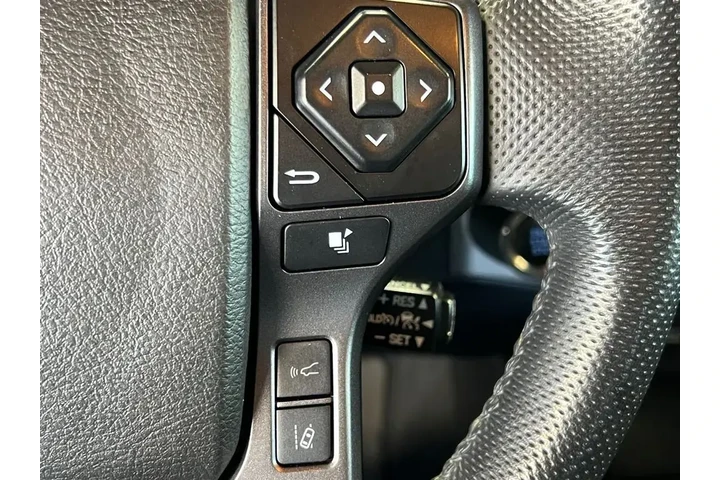 $40000 : Toyota Tacoma 2023 4x4 TRD P image 6