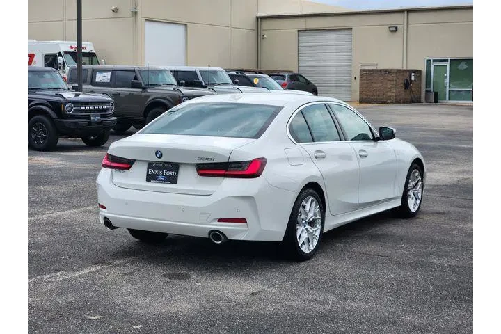$38995 : BMW 3 Series 2025 330i 4dr S image 6