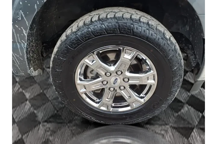 $39500 : Ford F-150 2023 4x4 XLT 4dr image 4