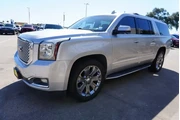 $19888 : GMC Yukon XL 2016 4x2 Denali thumbnail