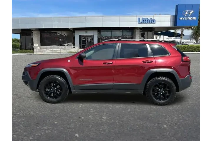 $10399 : Jeep Cherokee 2017 4x4 Trail image 6