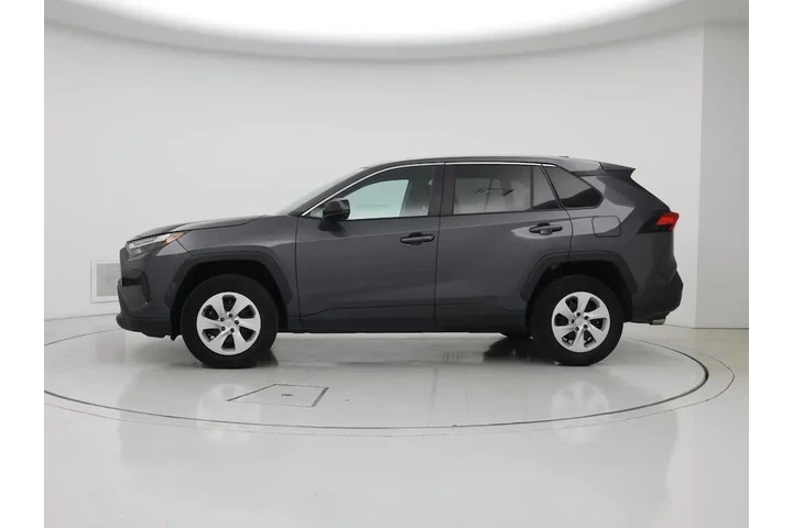 $26998 : Toyota RAV4 2024 AWD LE 4dr image 3