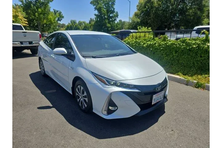 $28995 : Toyota Prius Prime 2022 Limi image 1