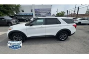 $30288 : Ford Explorer 2023 AWD XLT 4 thumbnail