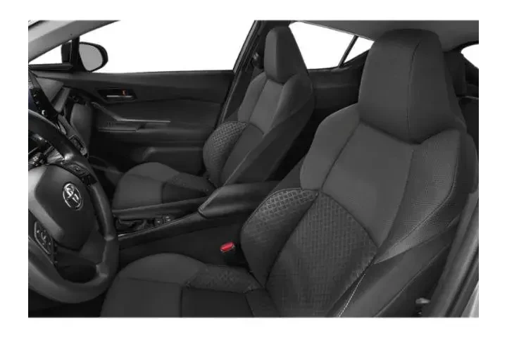 $13432 : Toyota C-HR 2020 XLE 4dr Cro image 9