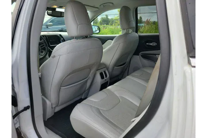 $12888 : Jeep Cherokee 2019 Limited 4 image 9