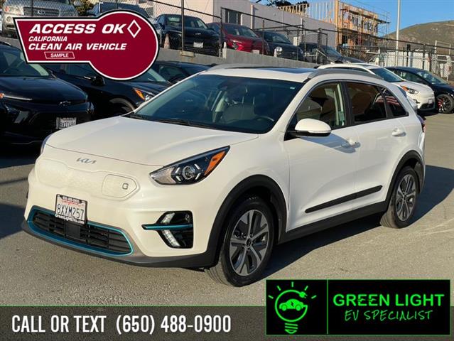 $23900 : Used 2022 Niro EV EX Premium image 1