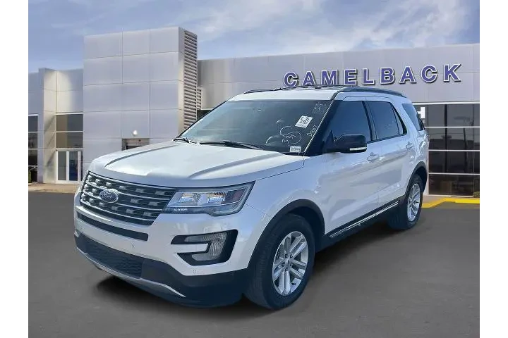 $18897 : Ford Explorer 2017 XLT 4dr S image 2