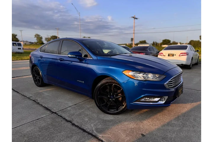 $8999 : 2017 Fusion Hybrid SE image 9