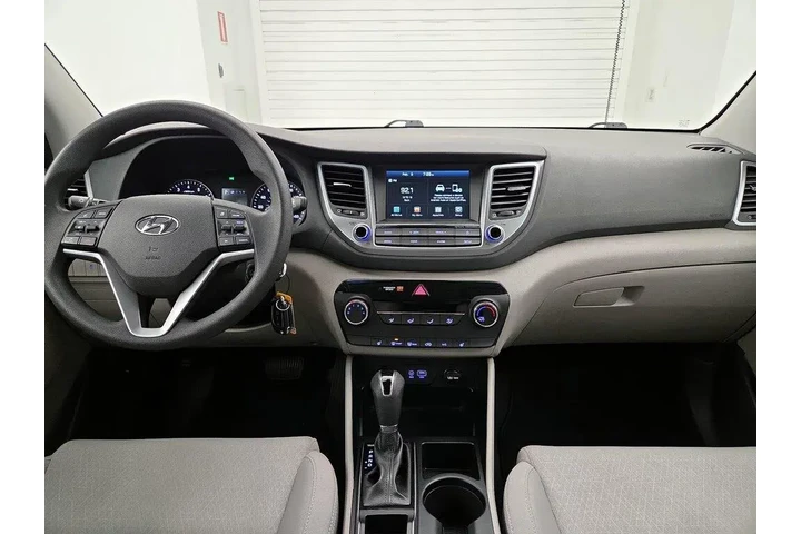 $13998 : Hyundai TUCSON 2018 AWD SEL image 9