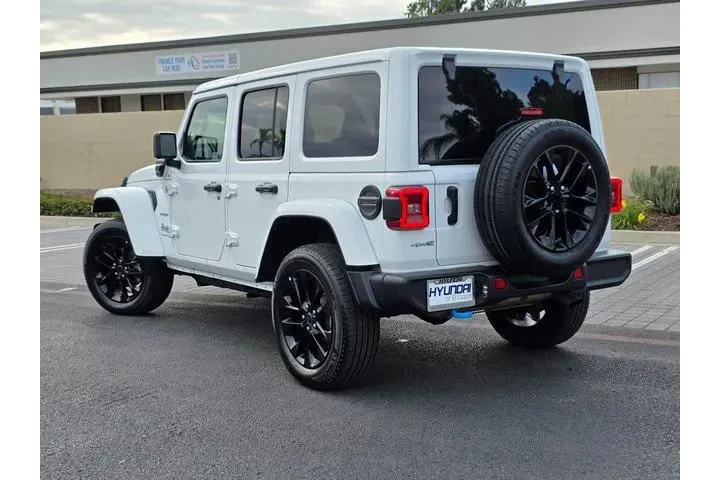 $33336 : Jeep Wrangler 2024 4x4 Sahar image 7