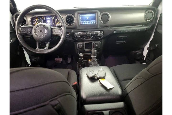 $27998 : Jeep Wrangler Unlimited 2022 image 9