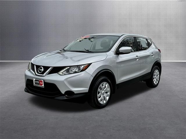 $13415 : 2017 Rogue Sport S image 3