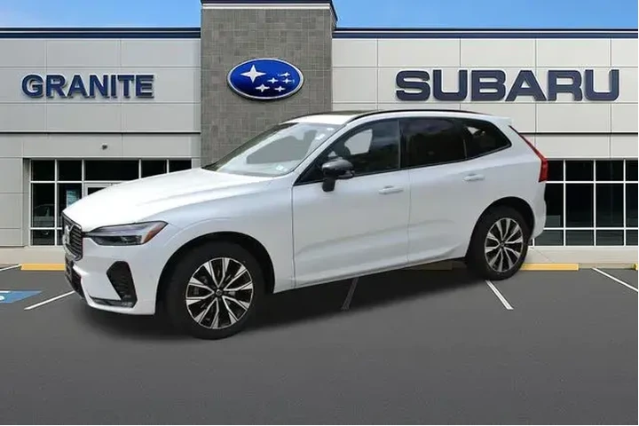 $32490 : Volvo XC60 2023 AWD B5 Plus image 4