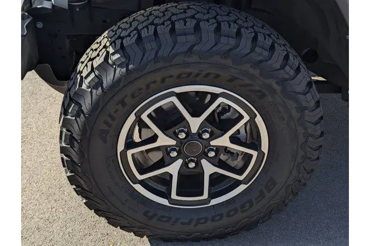 $36999 : Jeep Wrangler 2023 4x4 Rubic image 7