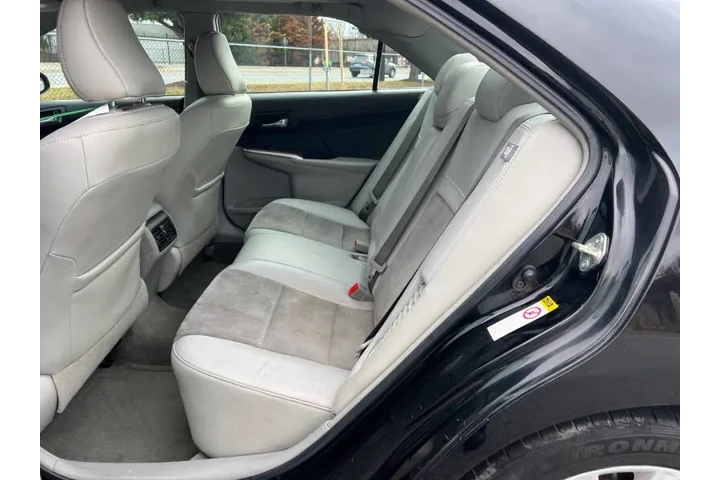 $8900 : 2014 Camry XLE V6 image 10