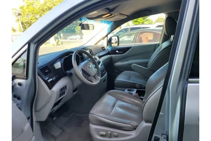 $7850 : 2014 Quest 3.5 SV image 6