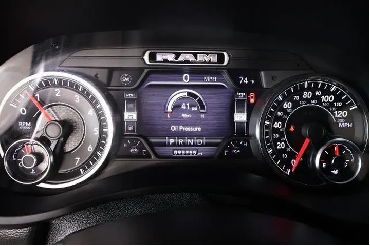 $37023 : Ram 2500 2019 4x4 Laramie 4d image 4